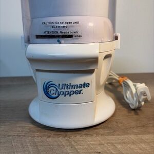 Ultimate Chopper CH-1 Food Processor 600 Watts 750 Megapower
